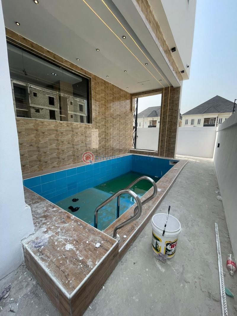 5 bedroom House For Sale Lekki Lagos - 4