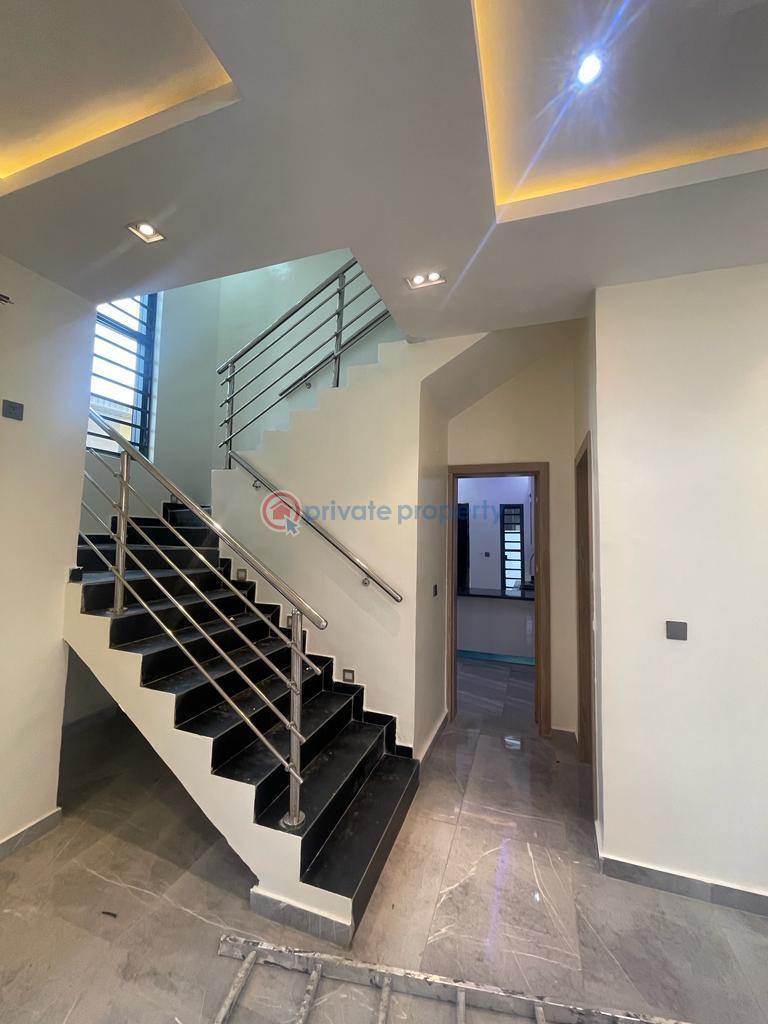 5 bedroom Detached Duplex For Sale Ogudu GRA Lagos - 1