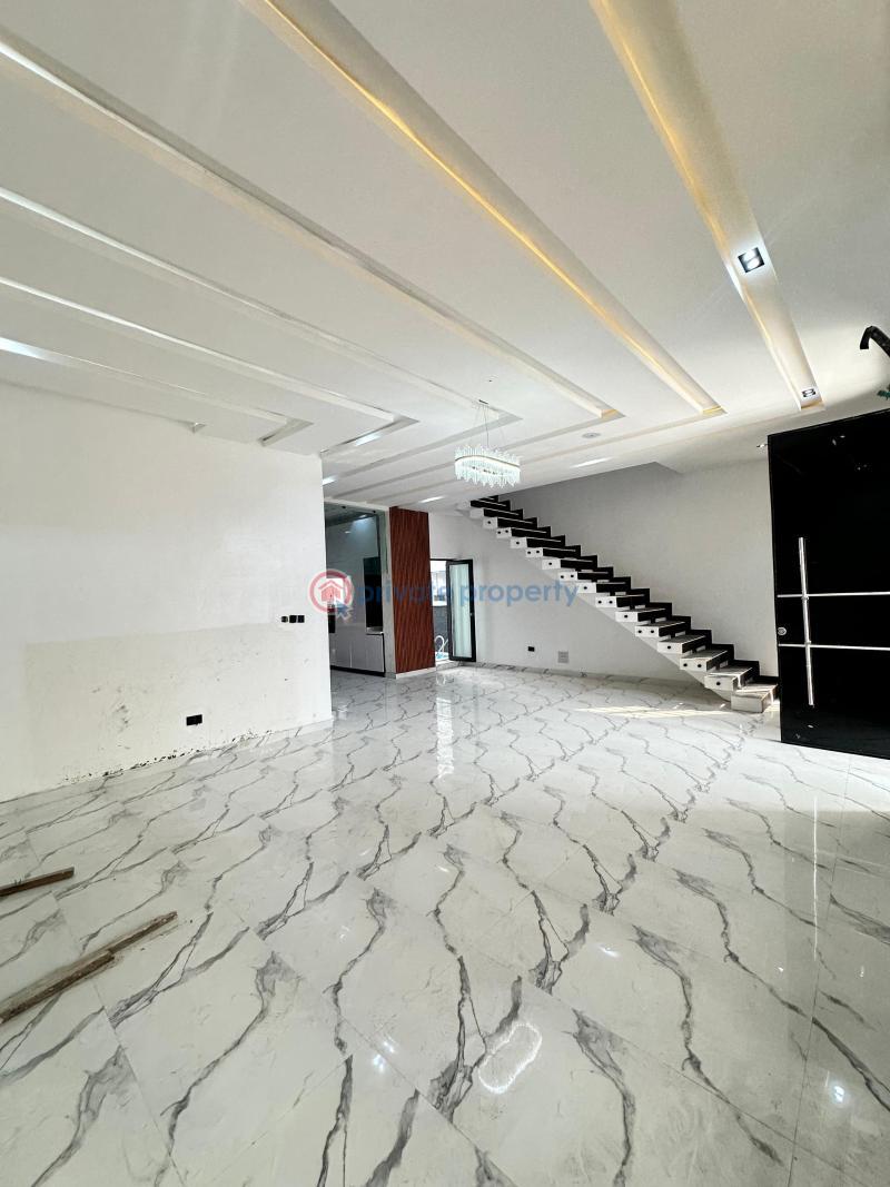5 bedroom Detached Duplex For Sale Lekki Phase 2 Lagos - 2