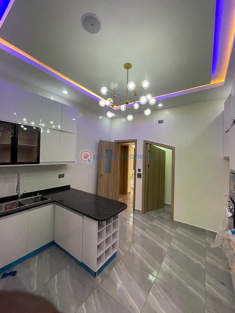 5 bedroom Detached Duplex For Sale Ogudu GRA Lagos - 7