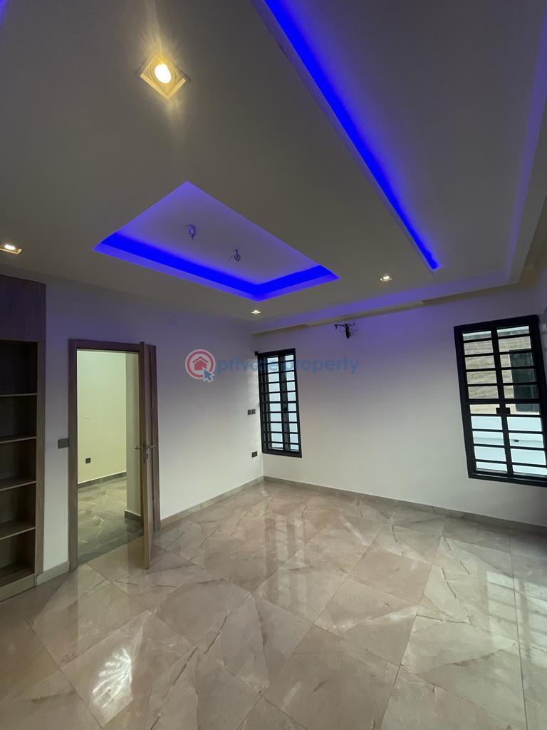 5 bedroom Detached Duplex For Sale Ogudu GRA Lagos - 4