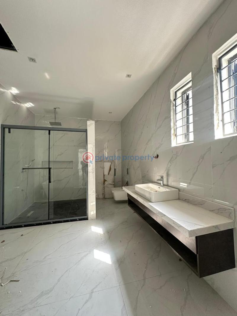 5 bedroom Detached Duplex For Sale Lekki Phase 1 Lagos - 2