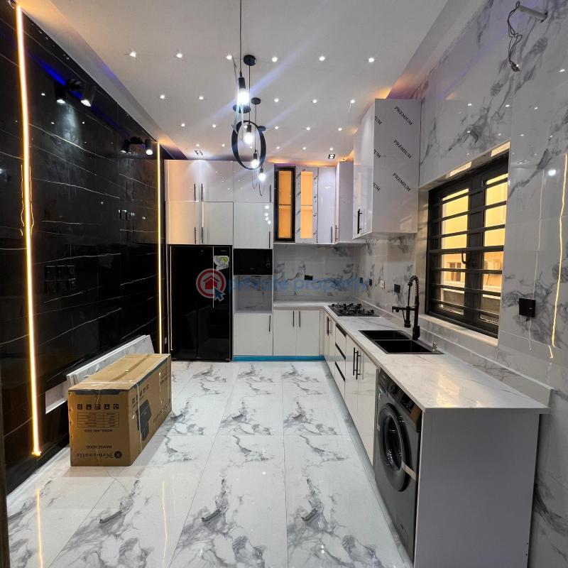 6 bedroom Detached Duplex For Sale Abijo Ajah Lagos - 5