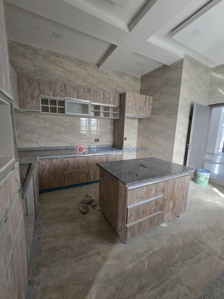 5 bedroom Detached Duplex For Sale Omole Phase 2 Ojodu Lagos - 9