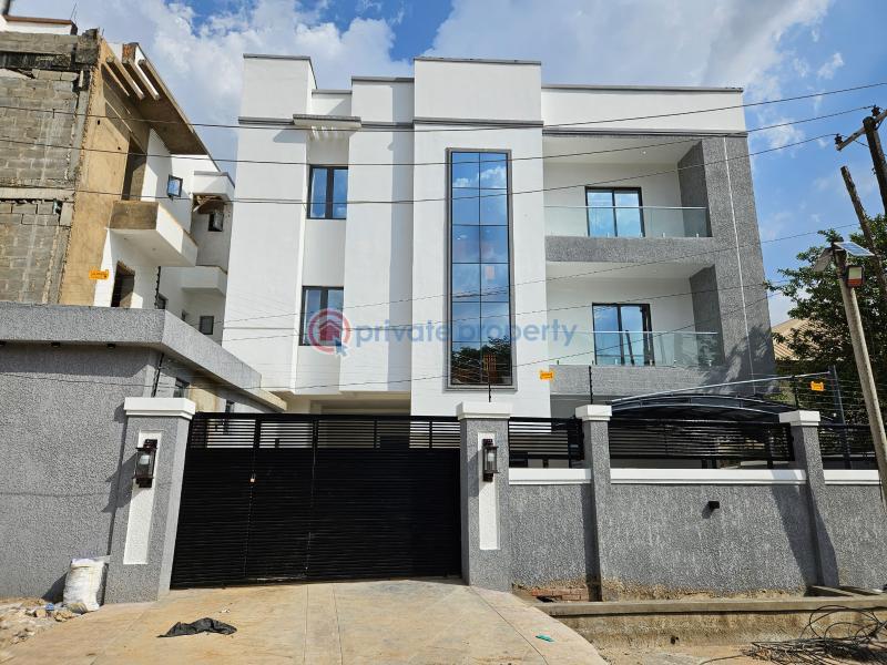5 bedroom Detached Duplex For Sale Ikeja Omole Phase 1 Ojodu Lagos - 1
