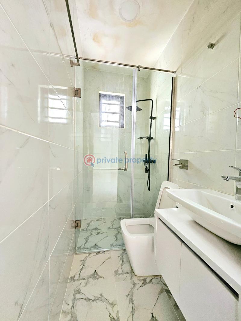 5 bedroom Detached Duplex For Sale Ikeja Omole Phase 1 Ojodu Lagos - 15