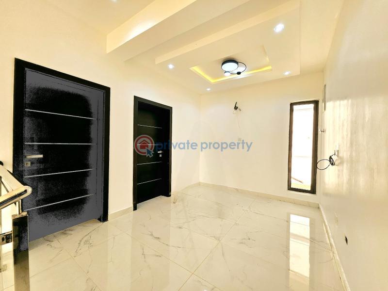 5 bedroom Detached Duplex For Sale Ikeja Omole Phase 1 Ojodu Lagos - 12