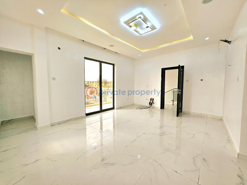 5 bedroom Detached Duplex For Sale Ikeja Omole Phase 1 Ojodu Lagos - 14