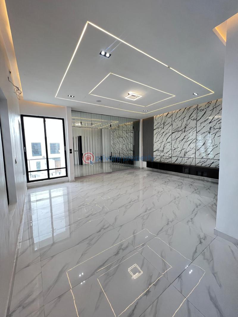 5 bedroom Detached Duplex For Sale Ajah Lekki Lagos Lekki Phase 2 Lagos - 2