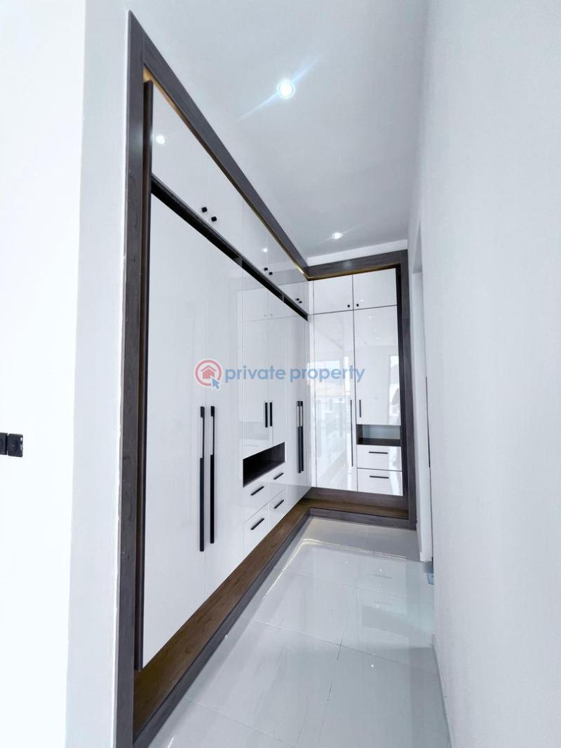 5 bedroom Detached Duplex For Sale Ikota Lekki Lagos - 0