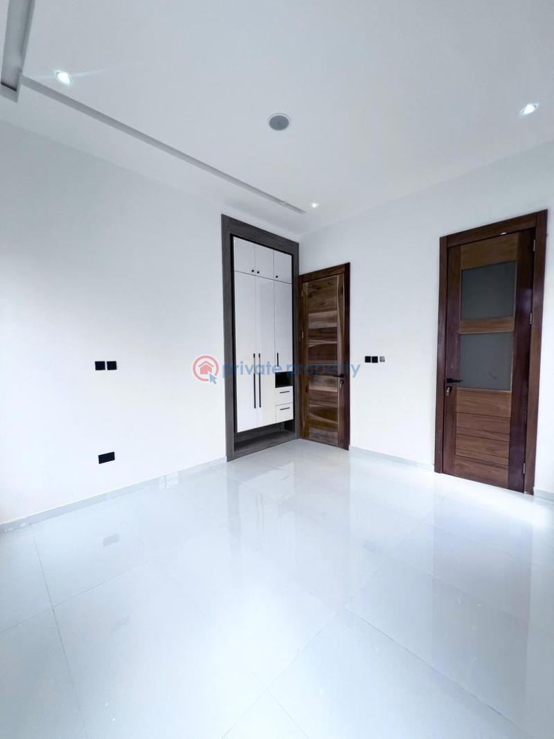 5 bedroom Detached Duplex For Sale Ikota Lekki Lagos - 21
