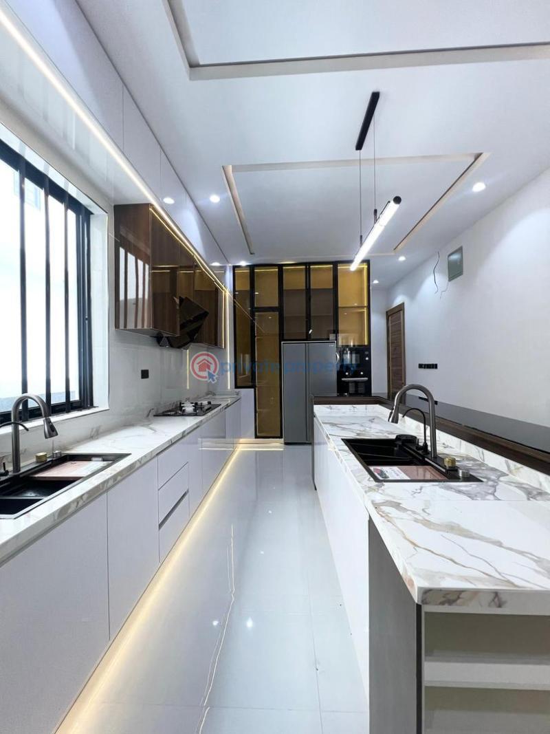 5 bedroom Detached Duplex For Sale Ikota Lekki Lagos - 10