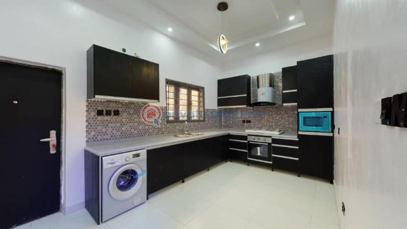 5 bedroom House For Sale Ado Road Along Lekki Expressway Lagos - 3