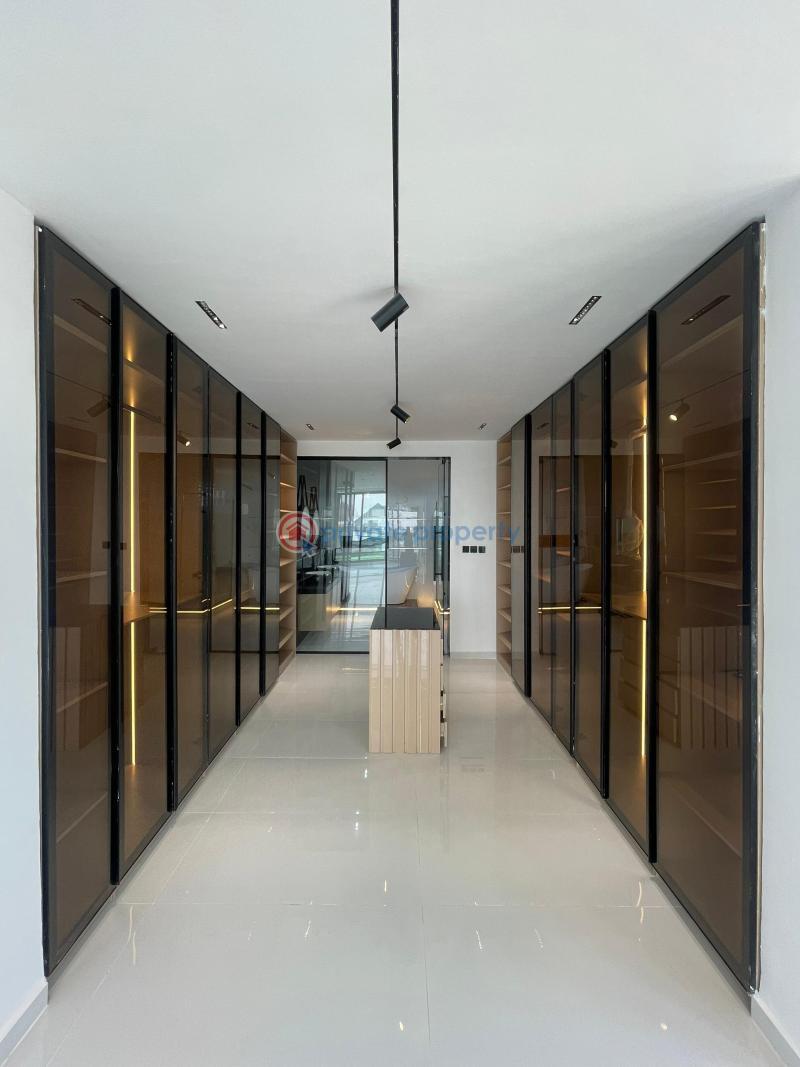 5 bedroom House For Sale Lekki Lagos - 3