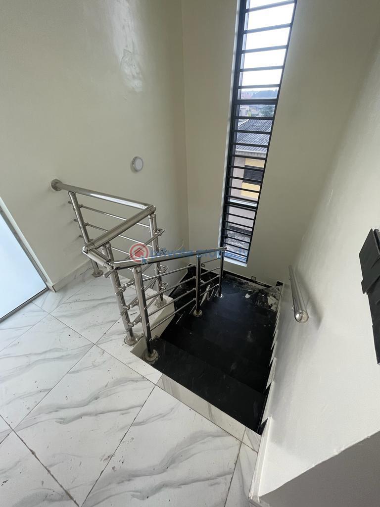 5 bedroom Detached Duplex For Sale Ogudu GRA Lagos - 10
