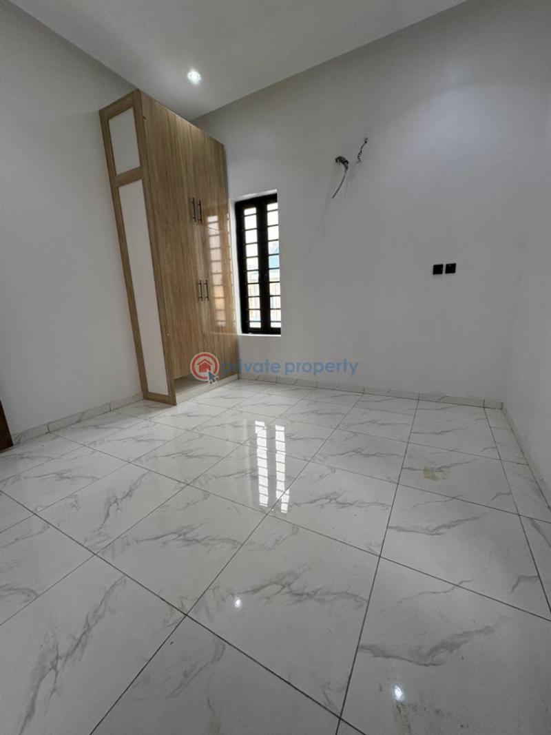 5 bedroom Detached Duplex For Sale Ajah Lekki Lekki Phase 2 Lagos - 4