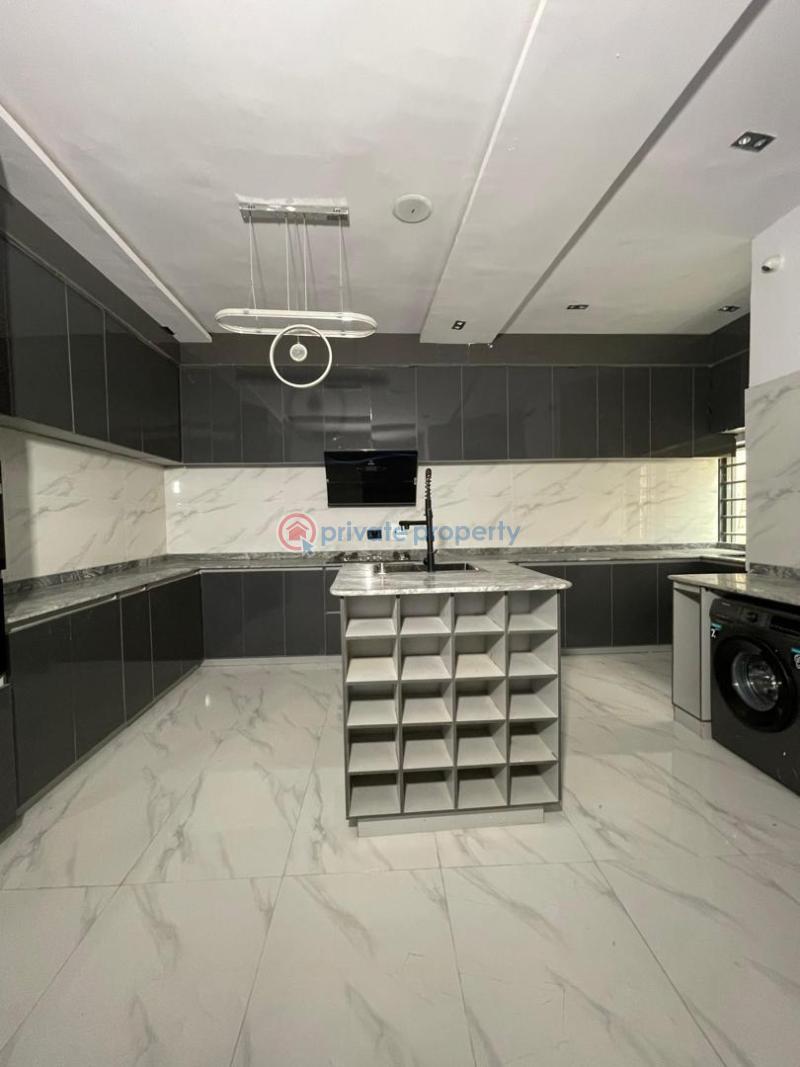5 bedroom Detached Duplex For Sale Lekki County Lekki Phase 2 Lagos - 3
