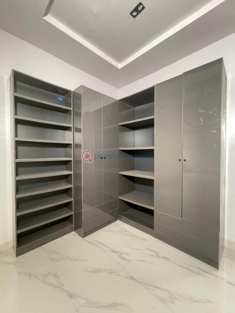 5 bedroom Detached Duplex For Sale Lekki County Lekki Phase 2 Lagos - 4