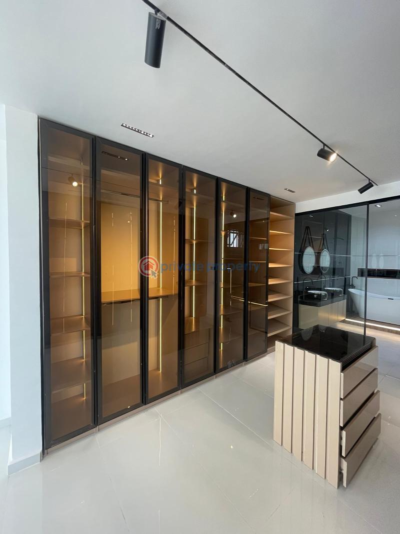 5 bedroom House For Sale Lekki Lagos - 7