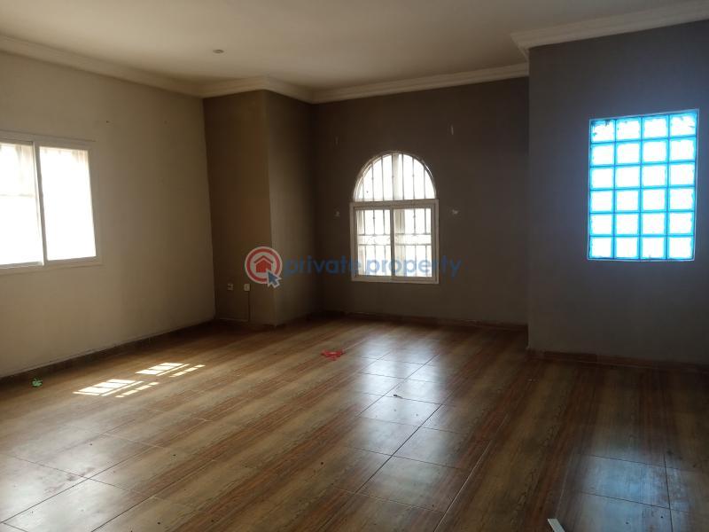 4 bedroom House For Sale Carlton Gate Estate Lekki Lagos - 8