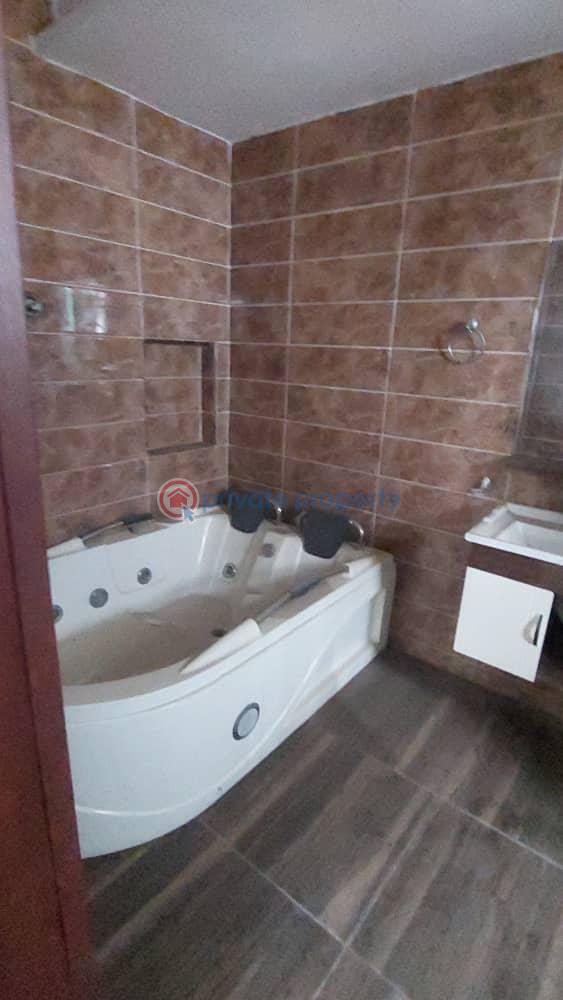 5 bedroom House For Sale Lekki Lagos - 7