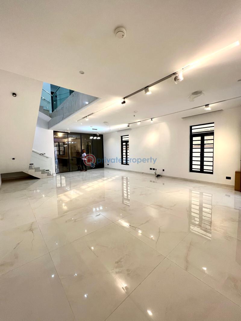 5 bedroom House For Sale Lekki Lagos - 2