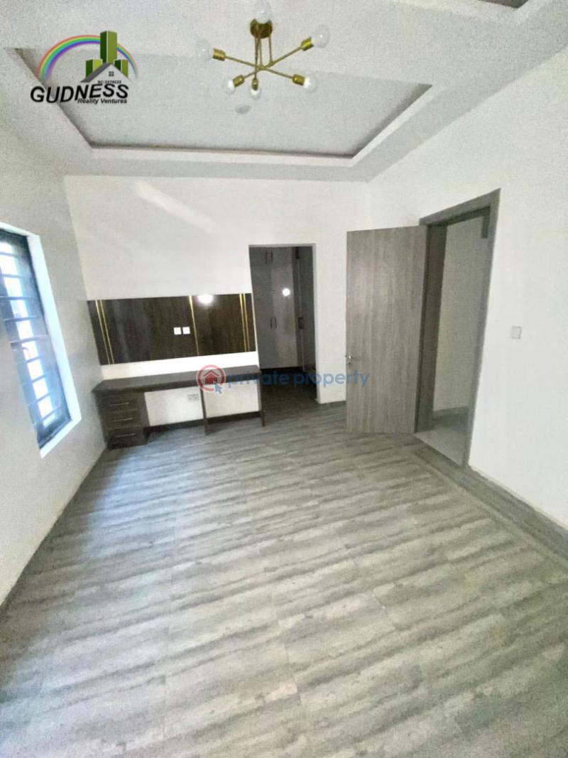 5 bedroom Semi detached Duplex For Sale Lekki Lagos - 10