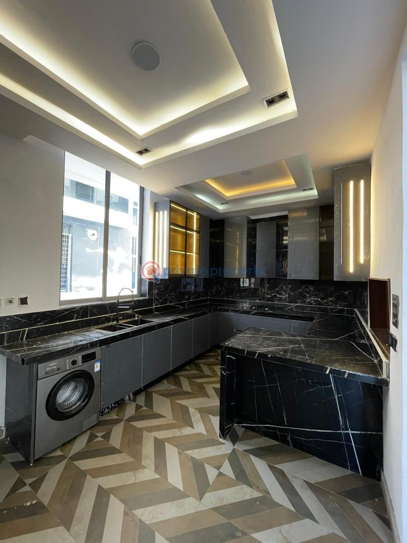 5 bedroom Semi detached Duplex For Sale Osapa London Lekki Lagos - 4