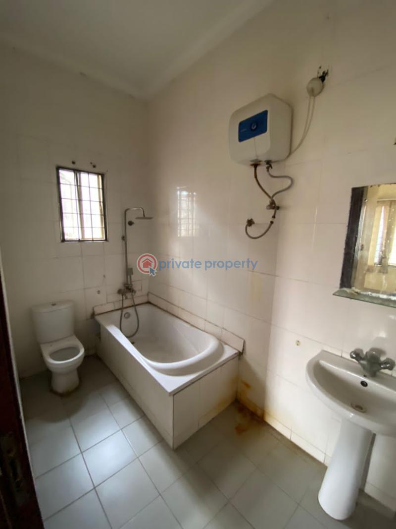 5 bedroom Semi detached Duplex For Rent U3 Estate Lekki Phase 1 Lagos - 5