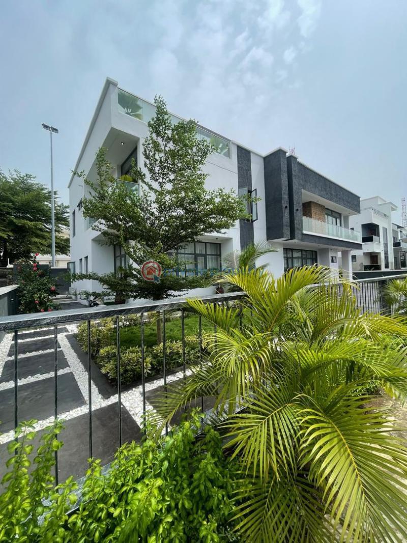 5 bedroom House For Sale Lekki Lagos - 15