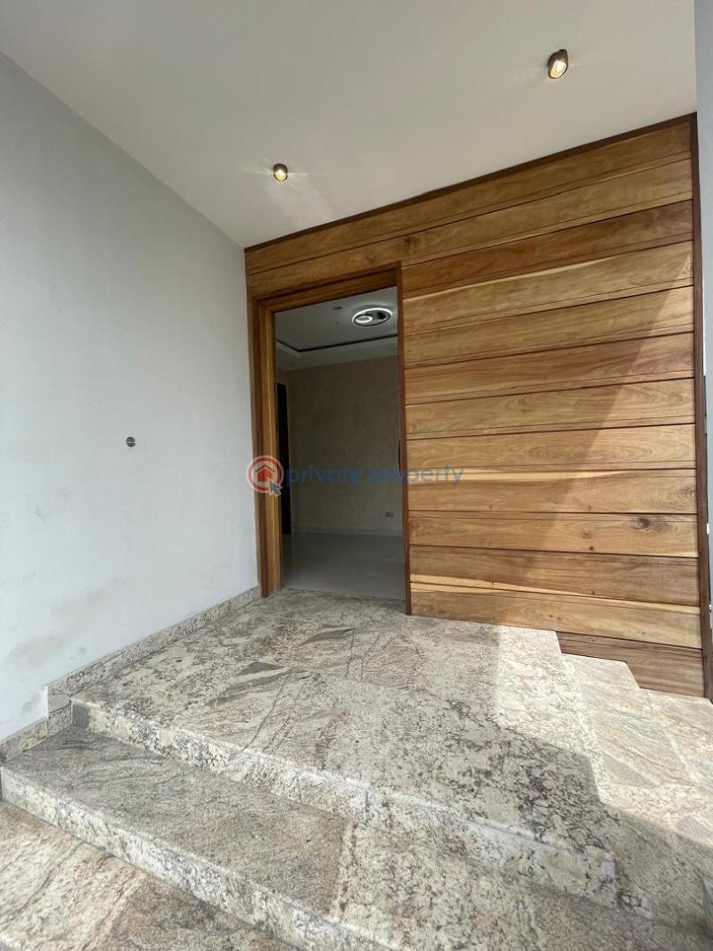 5 bedroom House For Sale Lekki Lagos - 9