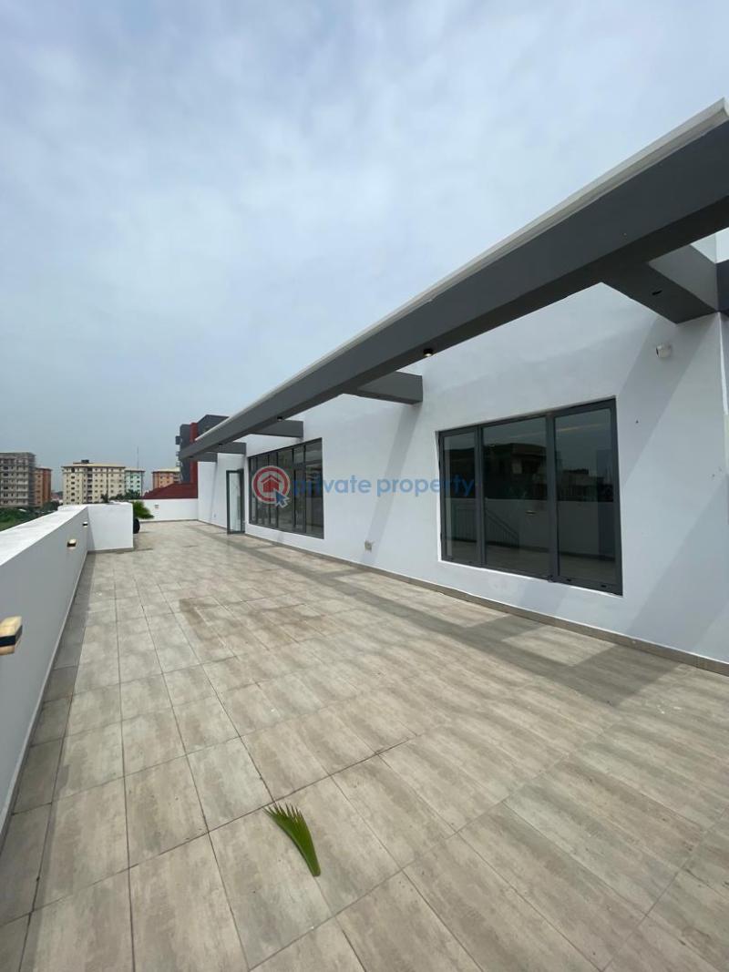5 bedroom House For Sale Lekki Lagos - 1