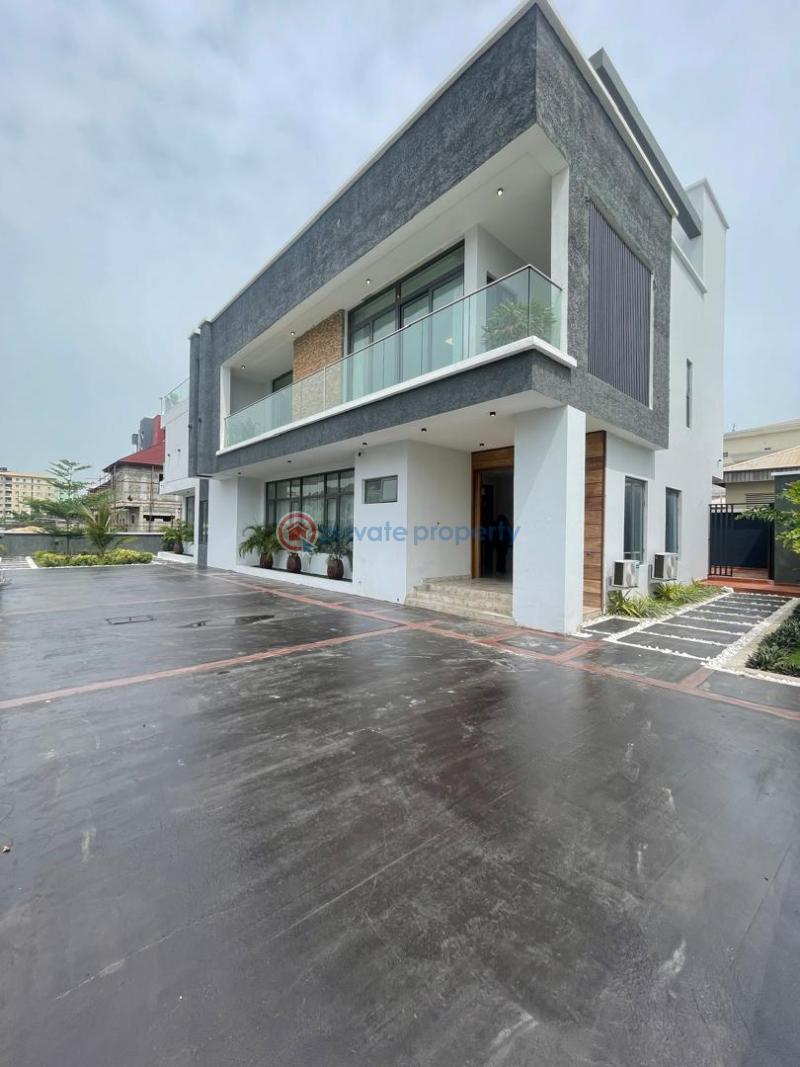 5 bedroom House For Sale Lekki Lagos - 0