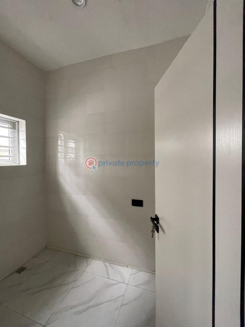 5 bedroom Terraced Duplex For Sale Chevron Drive Lekki Lagos - 4