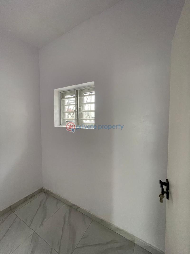 5 bedroom Terraced Duplex For Sale Chevron Drive Lekki Lagos - 5