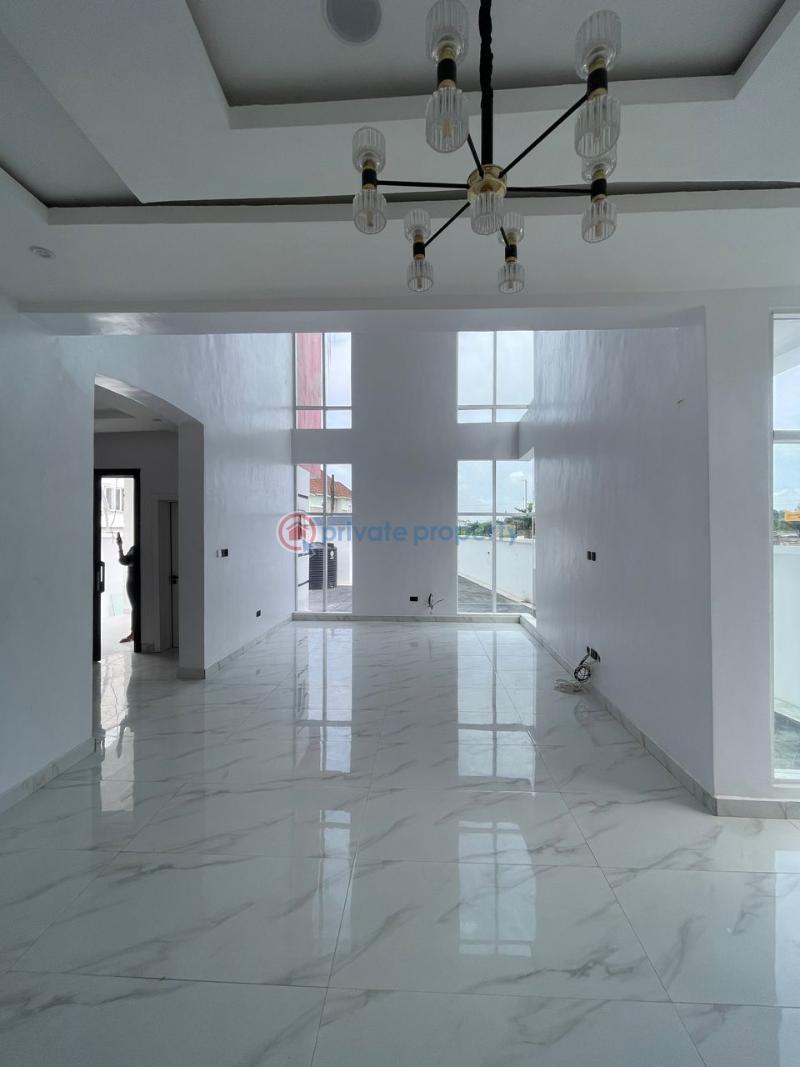 5 bedroom Terraced Duplex For Sale Chevron Drive Lekki Lagos - 2