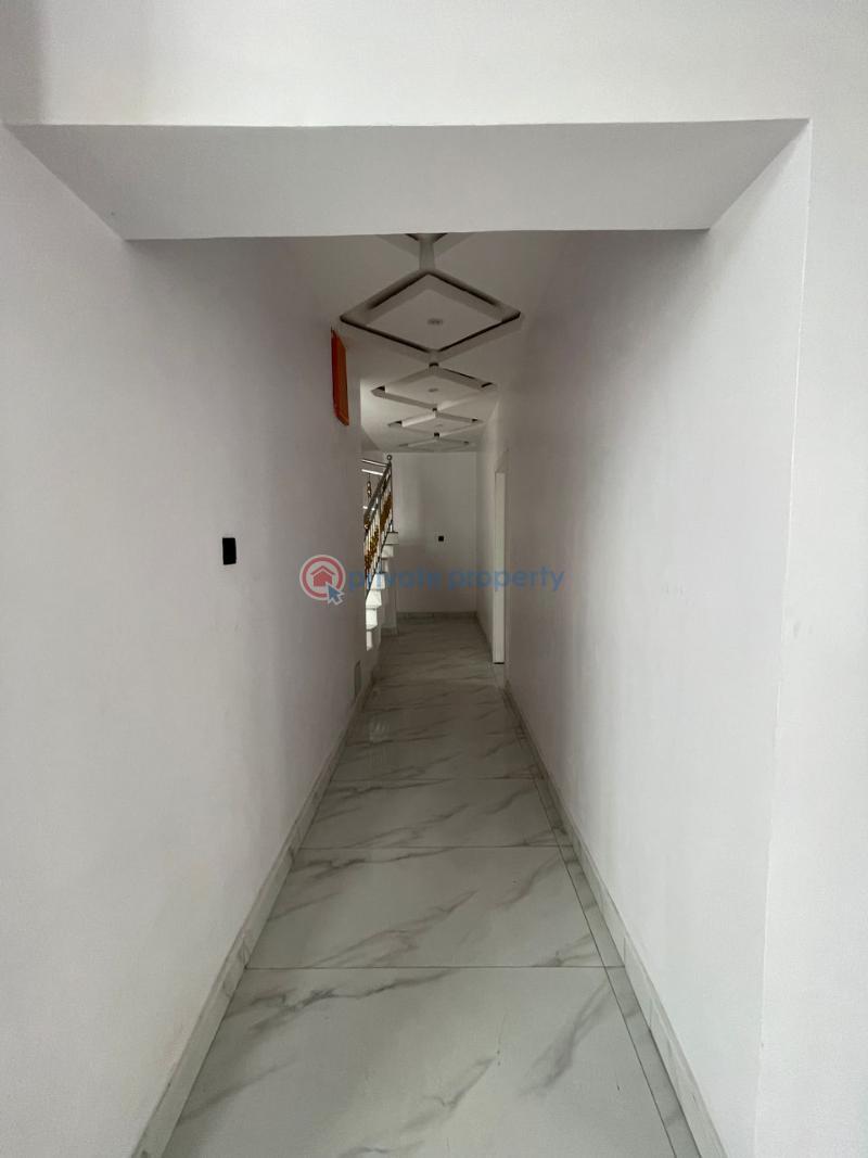 5 bedroom Terraced Duplex For Sale Chevron Drive Lekki Lagos - 3