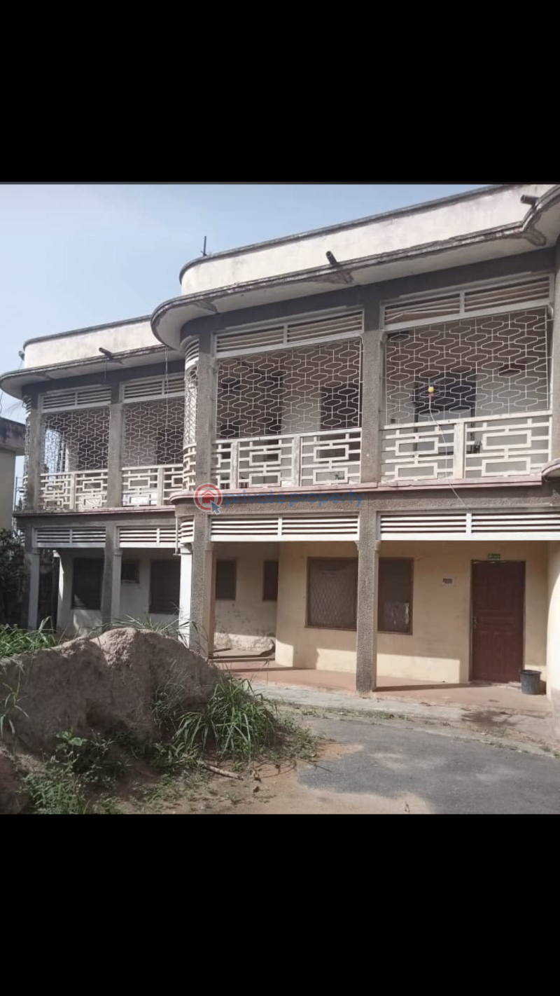 5 bedroom Detached Duplex For Sale Ago Taillor,odo Ona Ibadan Oyo - 0