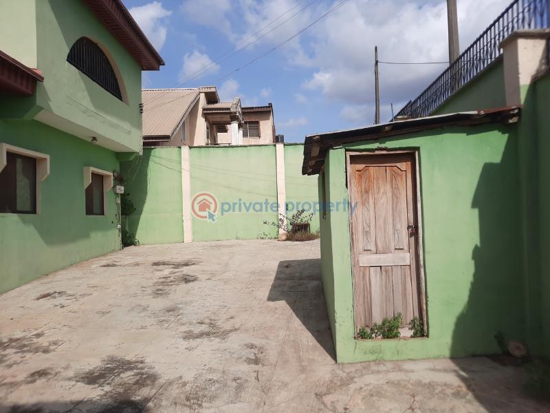 5 bedroom Detached Duplex For Sale Felele Rab Ibadan Oyo - 3