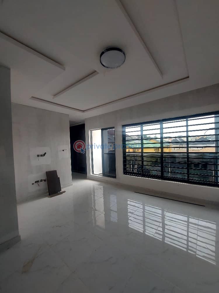 5 bedroom Semi detached Duplex For Sale Magodo GRA Phase 2 Kosofe/Ikosi Lagos - 5