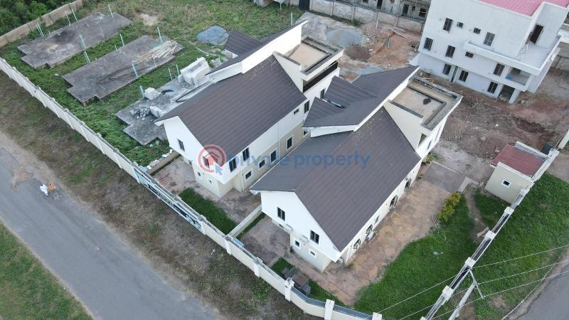 4 bedroom Detached Duplex For Sale Gulf Drive Estate, Onireke Ibadan Oyo - 1