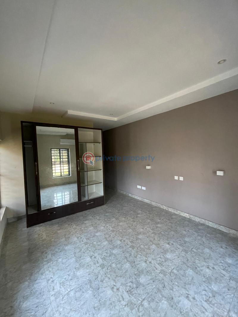 4 bedroom Detached Duplex For Sale Gulf Drive Estate, Onireke Ibadan Oyo - 13