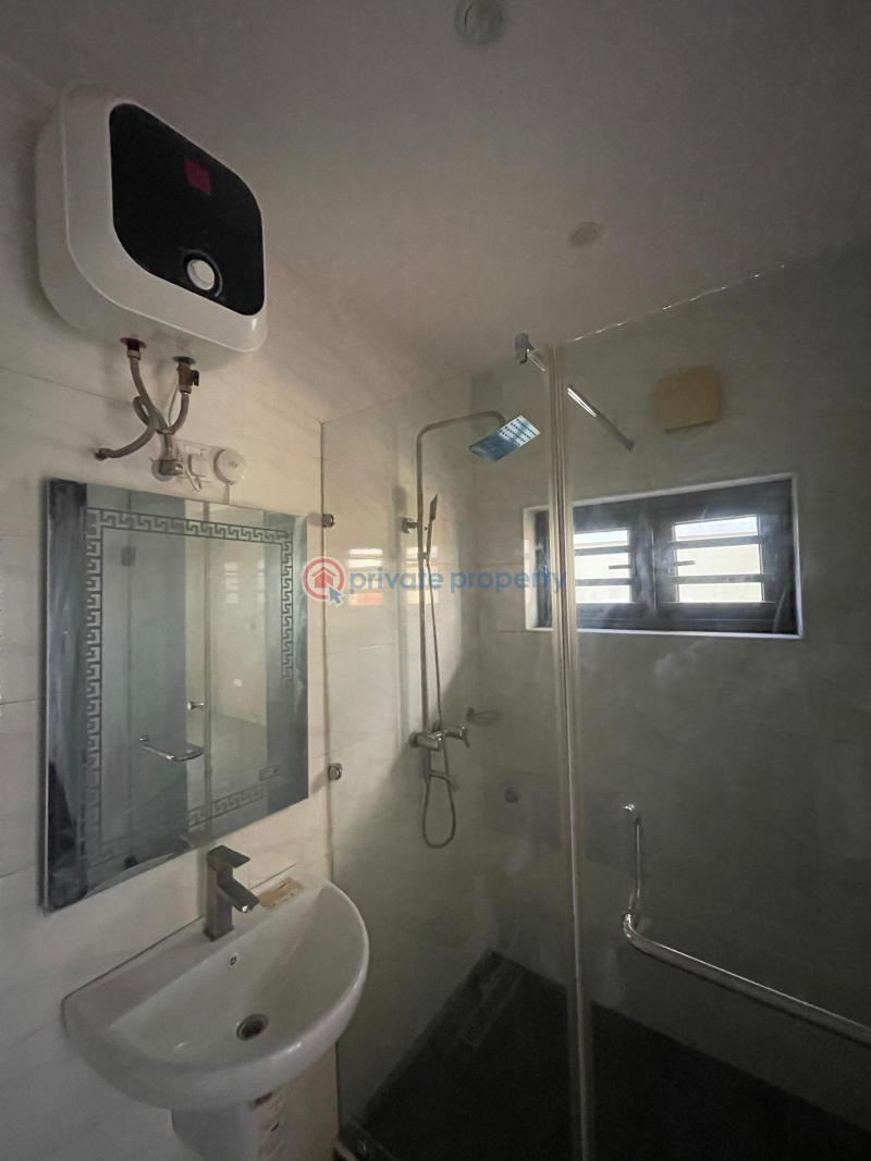 4 bedroom Detached Duplex For Sale Gulf Drive Estate, Onireke Ibadan Oyo - 12