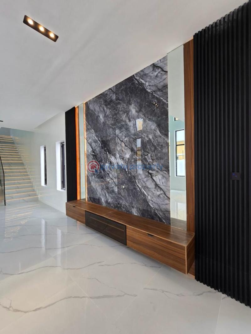 5 bedroom Detached Duplex For Sale Chevron Drive Lekki Lagos - 9