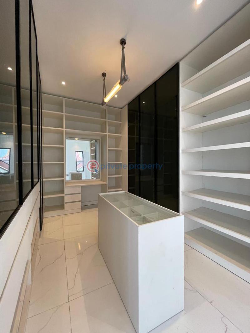 5 bedroom Detached Duplex For Sale Lekki Phase 1 Lagos - 12