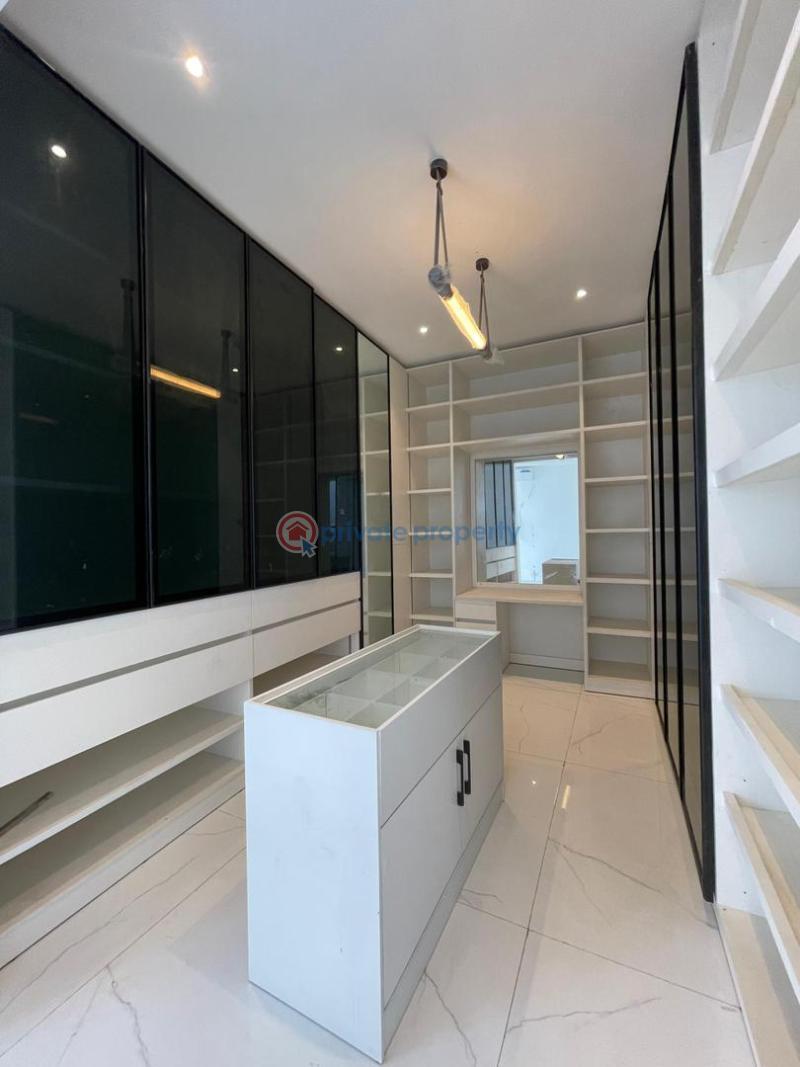 5 bedroom Detached Duplex For Sale Lekki Phase 1 Lagos - 14