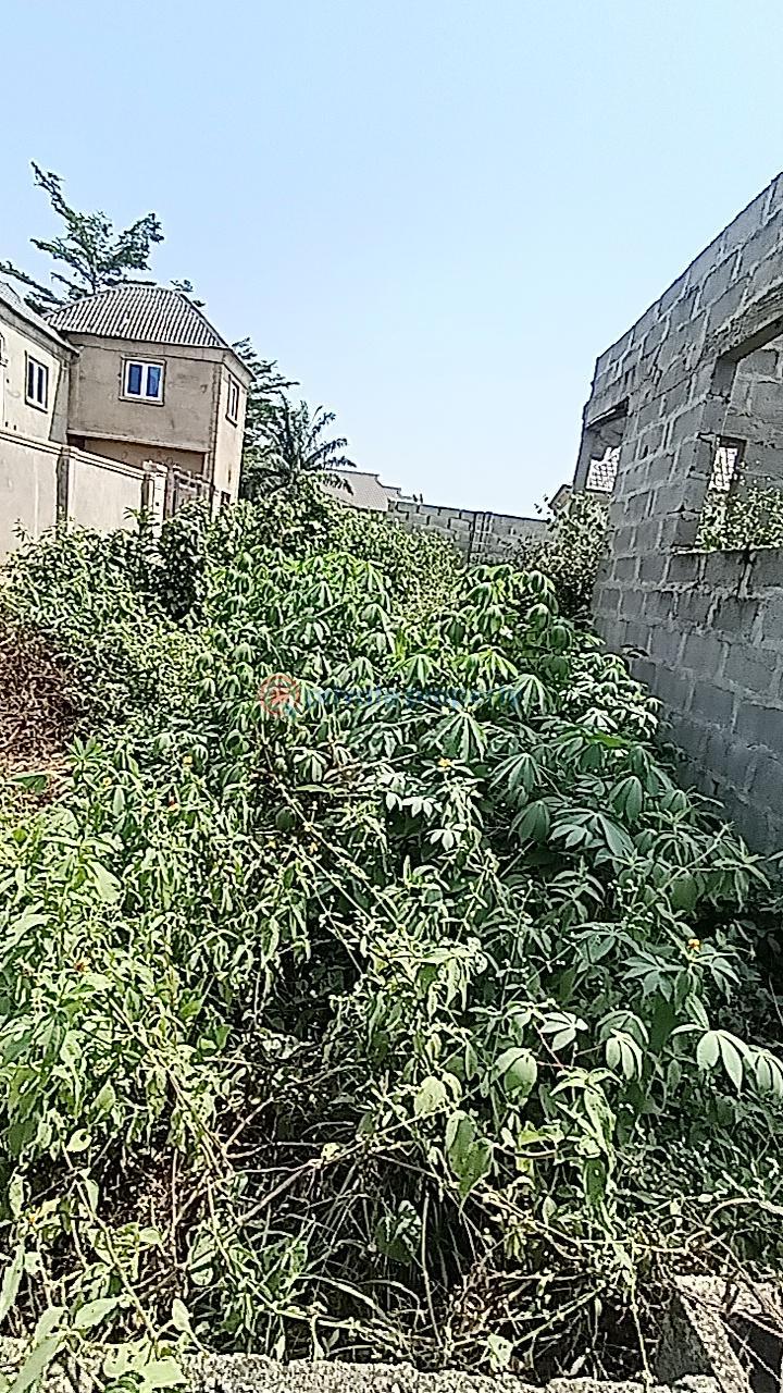 1 bedroom House For Sale Itele Ogun State Close To Agege Lagos - 3