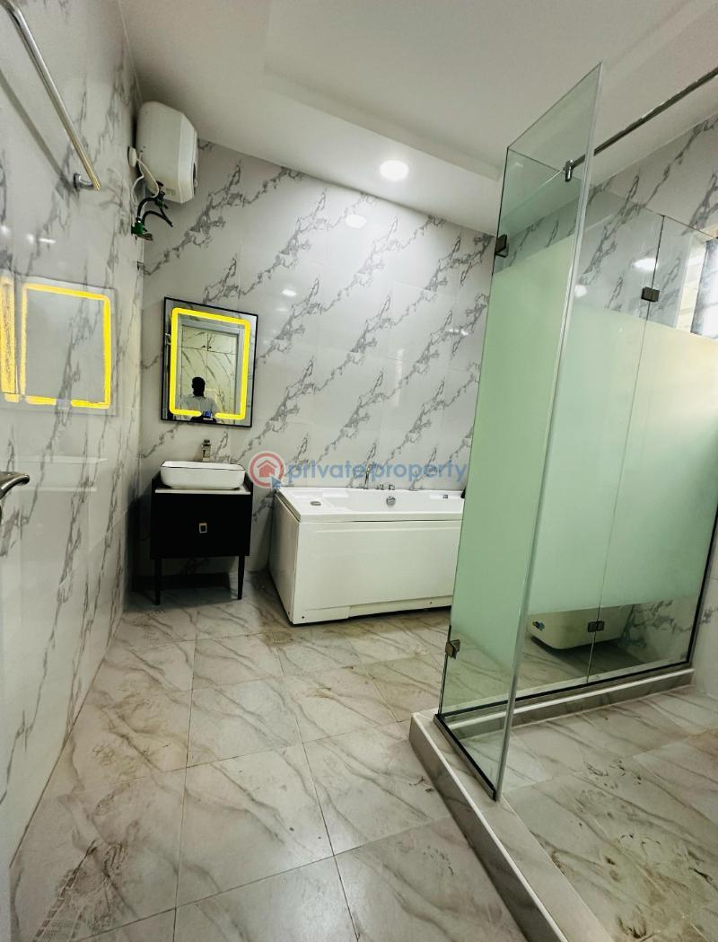 5 bedroom Detached Duplex For Sale Omole Phase 2 Ojodu Lagos - 0