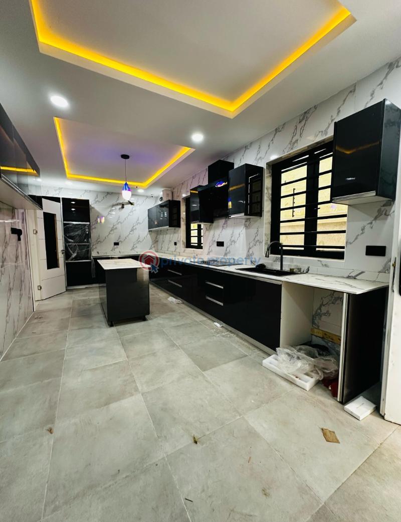 5 bedroom Detached Duplex For Sale Omole Phase 2 Ojodu Lagos - 11