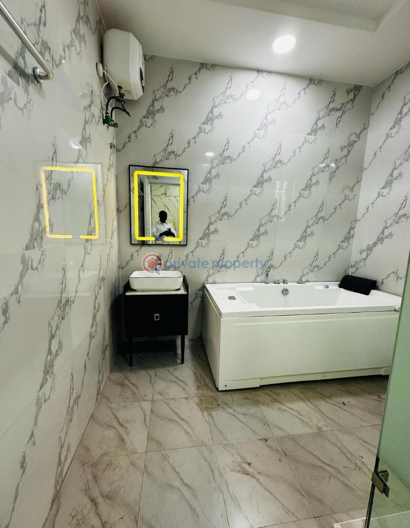 5 bedroom Detached Duplex For Sale Omole Phase 2 Ojodu Lagos - 1